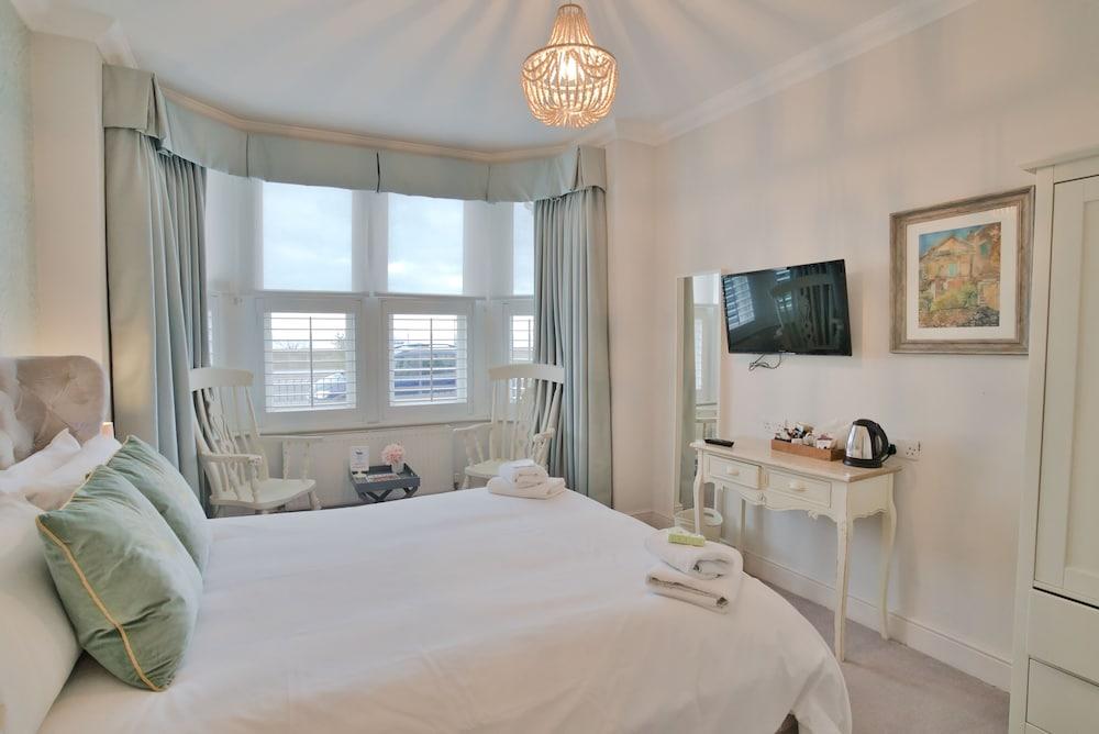 The Beaches Guest House (Adults Only) Southend-on-Sea Bagian luar foto